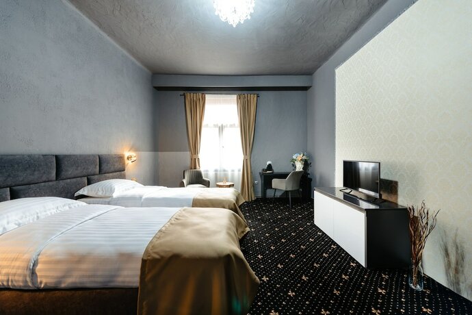 Imagen de la habitación del Hotel Palace Bulevard. Foto 16