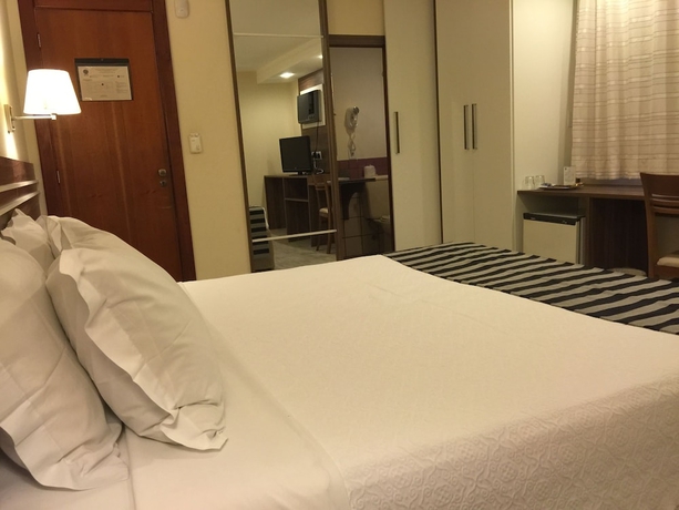 Imagen de la habitación del Hotel Palace, Campos dos Goytacazes. Foto 11