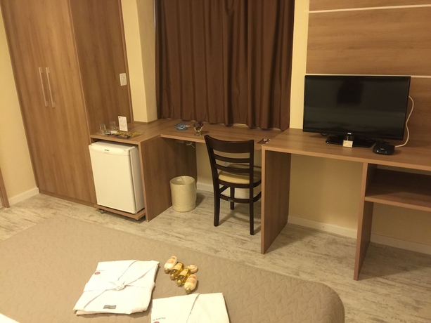 Imagen de la habitación del Hotel Palace, Campos dos Goytacazes. Foto 12