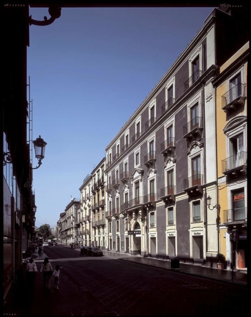 Imagen de los exteriores del Hotel Palace Catania UNA Esperienze. Foto 12