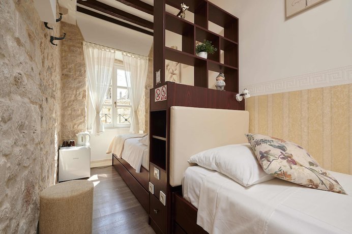 Imagen de la habitación del Hotel Palace Central Square. Foto 7