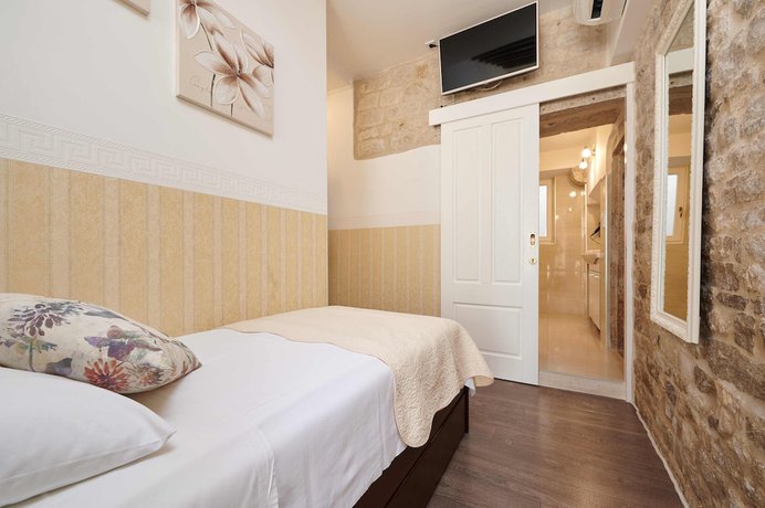 Imagen de la habitación del Hotel Palace Central Square. Foto 9