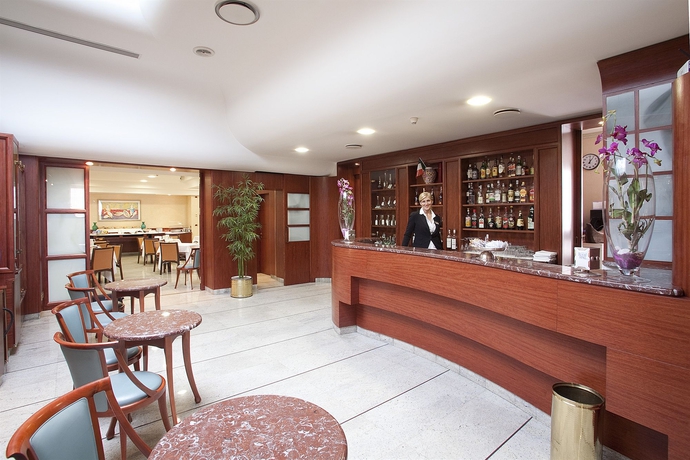 Imagen del bar/restaurante del Hotel Palace, Civitanova Marche. Foto 2