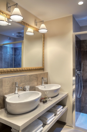 Imagen de la habitación del Hotel Palace, Como. Foto 16