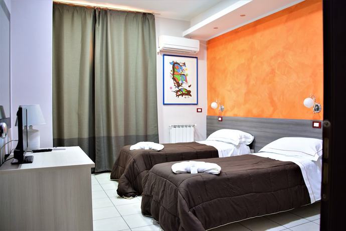Imagen de la habitación del Hotel Palace Costa Del Sole. Foto 4