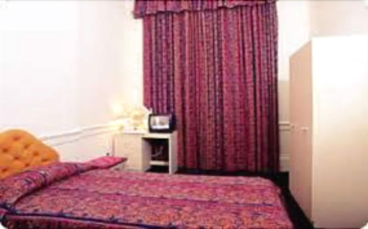 Imagen de la habitación del Hotel Palace Court. Foto 15