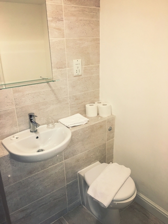 Imagen de la habitación del Hotel Palace Court. Foto 17