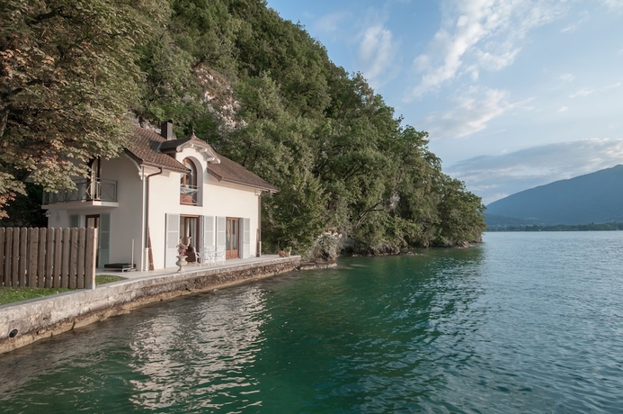 Imagen de la habitación del Hotel Palace De Menthon. Foto 3