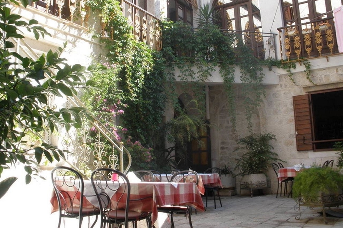 Imagen general del Hotel Palace Derossi. Foto 2