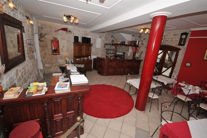 Imagen general del Hotel Palace Derossi. Foto 5