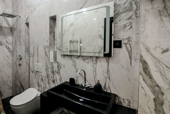 Imagen general del Hotel Palace Divnic by Armerun Heritage. Foto 14