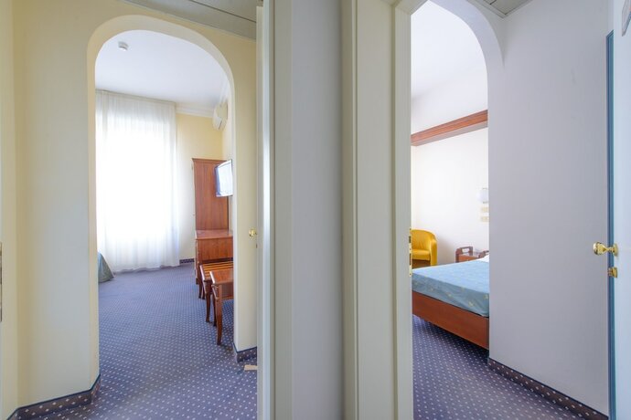 Imagen general del Hotel Palace Domus Mea. Foto 8