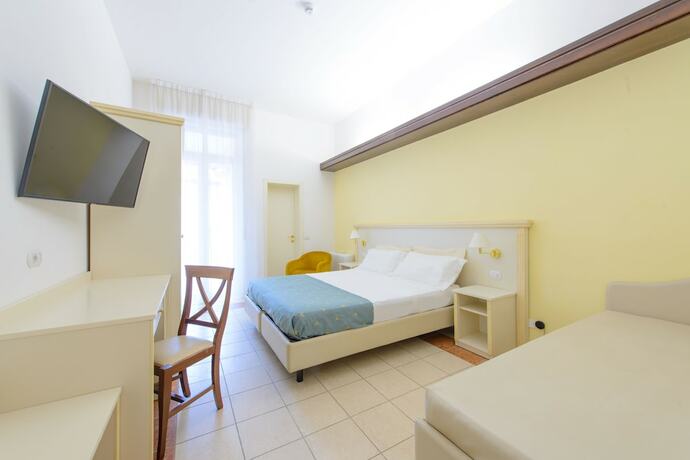 Imagen de la habitación del Hotel Palace Domus Mea. Foto 10