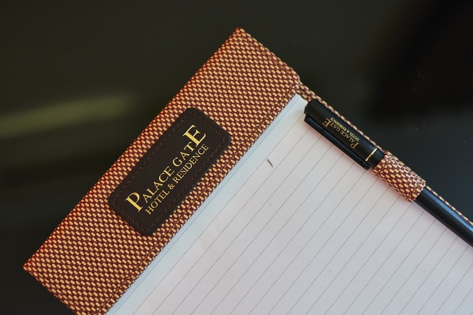 Imagen de la habitación del Hotel Palace Gate Hotel and Residence. Foto 6