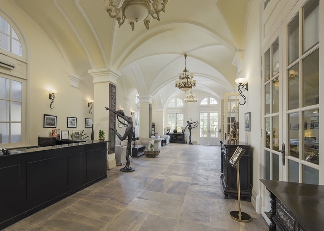 Imagen de los interiores del Hotel Palace Gate Hotel and Residence. Foto 17