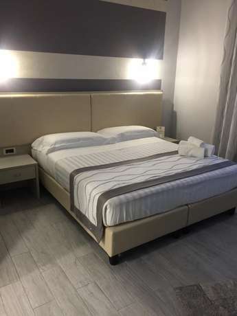 Imagen de la habitación del Hotel Palace, Gioia Tauro. Foto 4
