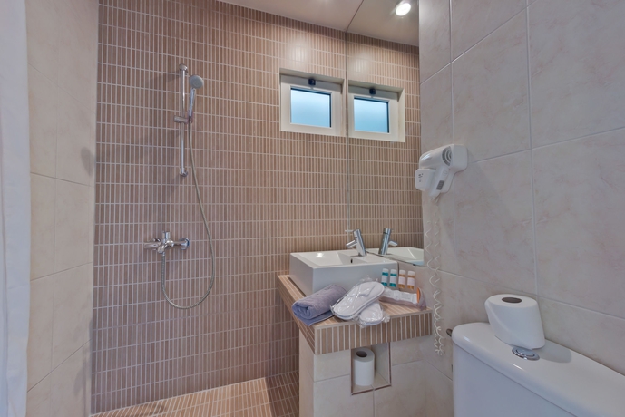 Imagen de la habitación del Hotel Palace Glyfada. Foto 11