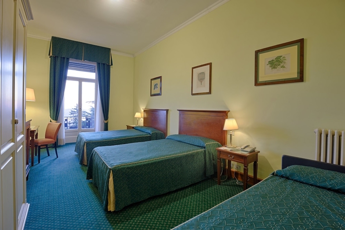 Imagen de la habitación del Hotel Palace Grand Varese. Foto 11