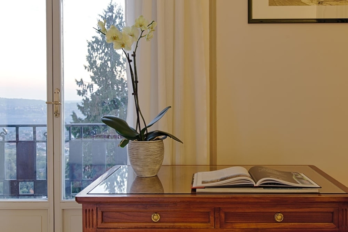 Imagen de la habitación del Hotel Palace Grand Varese. Foto 13