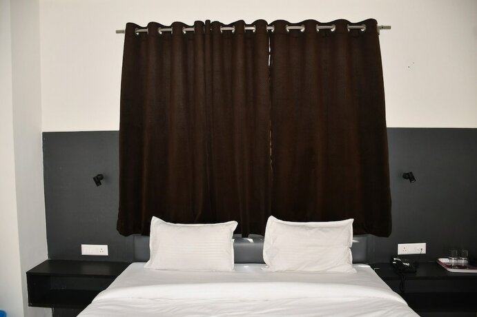 Imagen de la habitación del Hotel Palace Inn, Agra. Foto 7