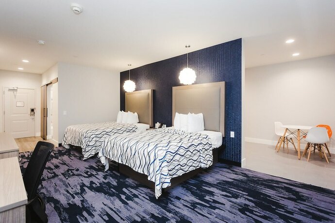 Imagen general del Hotel Palace Inn Blue Houston East Beltway 8. Foto 2