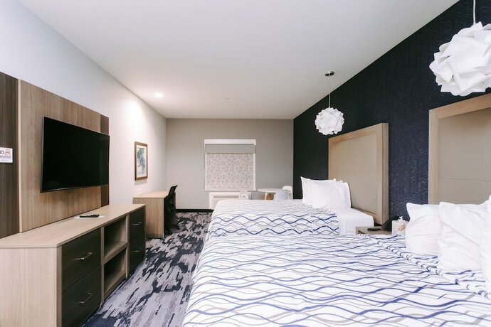 Imagen de la habitación del Hotel Palace Inn Blue Houston East Beltway 8. Foto 12
