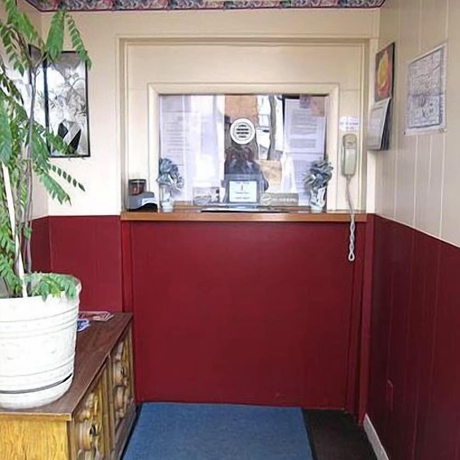 Imagen de los interiores del Hotel Palace Inn, Des Moines. Foto 14