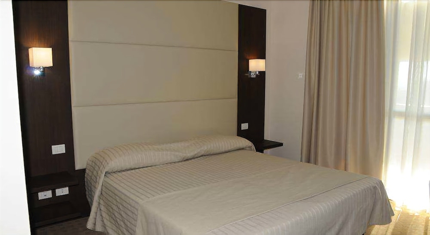 Imagen de la habitación del Hotel Palace Inn, Fiano Romano. Foto 9