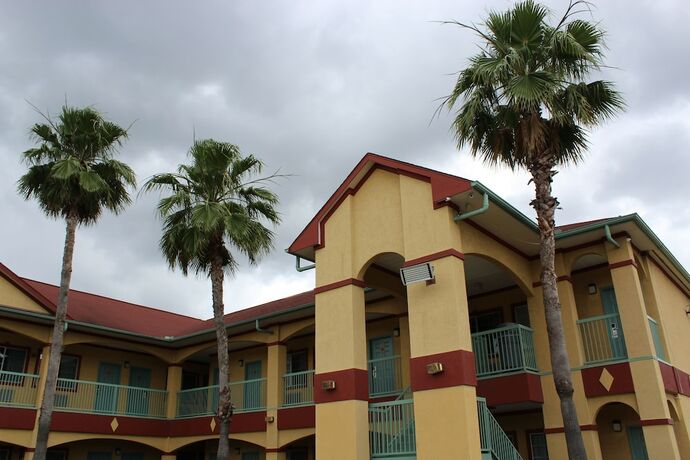 Imagen general del Hotel Palace Inn I10East and John Ralston. Foto 10