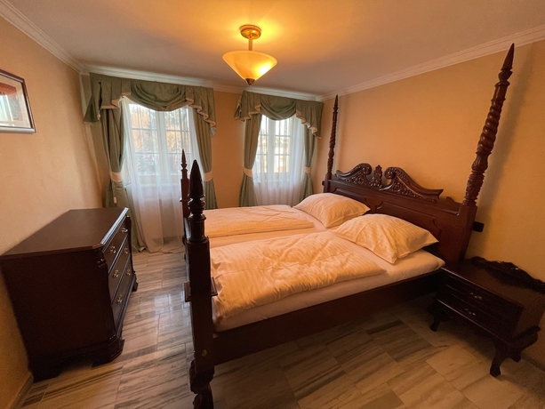 Imagen de los interiores del Hotel Palace Inn, J&iacute;lovi&scaron;tě. Foto 16