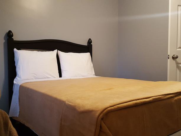 Imagen de la habitación del Hotel Palace Inn Motel. Foto 4