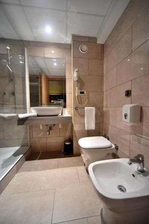Imagen de la habitación del Hotel Palace Inn Rome Fiano. Foto 14