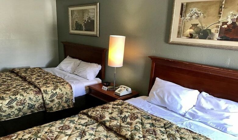 Imagen de la habitación del Hotel Palace Inn and Suites - Newport News/Jefferson Ave. Foto 9