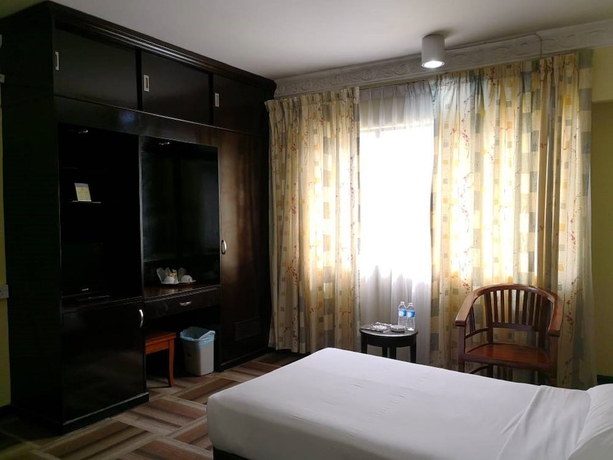 Imagen de la habitación del Hotel Palace, Kuala Lumpur. Foto 12