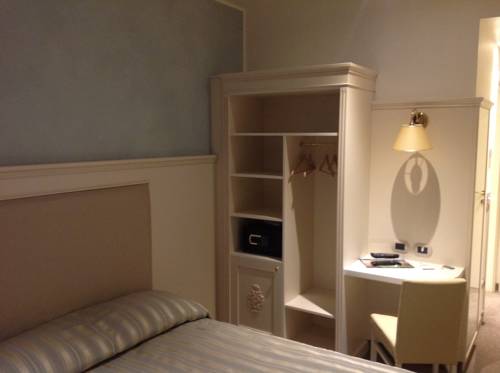 Imagen de la habitación del Hotel Palace La Conchiglia D'oro. Foto 2