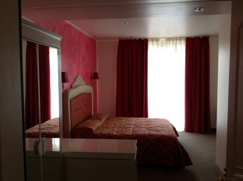 Imagen de la habitación del Hotel Palace La Conchiglia D'oro. Foto 3