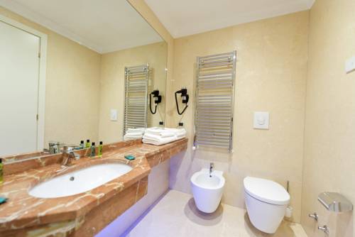 Imagen de la habitación del Hotel Palace La Conchiglia D'oro. Foto 6