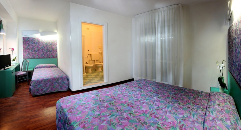 Imagen de la habitación del Hotel Palace, Lignano Sabbiadoro. Foto 7