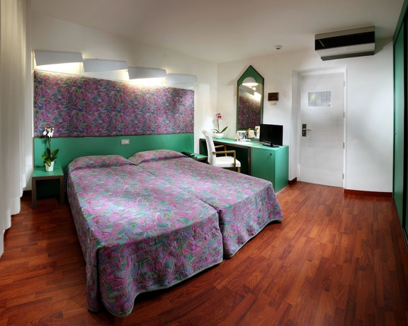 Imagen de la habitación del Hotel Palace, Lignano Sabbiadoro. Foto 8