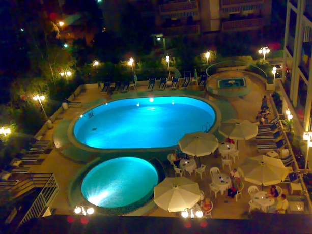 Imagen de la piscina del Hotel Palace, Lignano Sabbiadoro. Foto 18