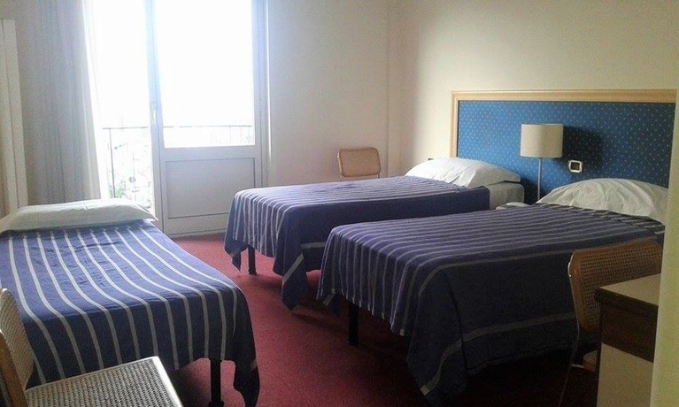 Imagen de la habitación del Hotel Palace Masoanri's. Foto 11