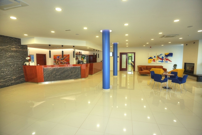 Imagen de los interiores del Hotel Palace Medjugorje. Foto 18