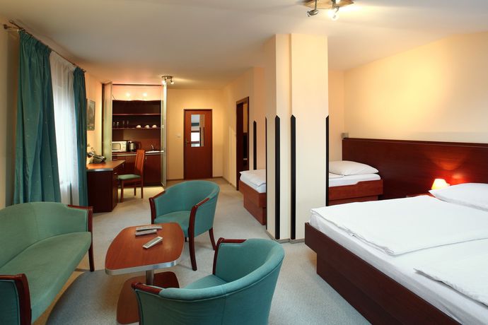 Imagen de la habitación del Hotel Palace, PILSEN. Foto 5