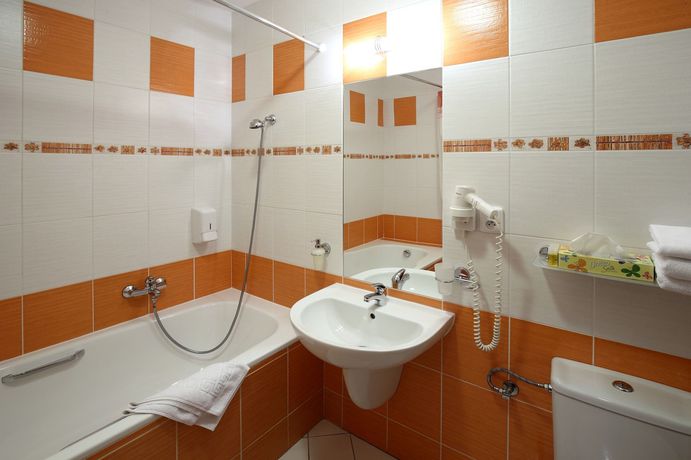 Imagen de la habitación del Hotel Palace, PILSEN. Foto 9