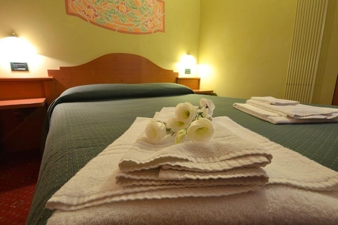 Imagen de la habitación del Hotel Palace Pontedilegno Resort. Foto 3