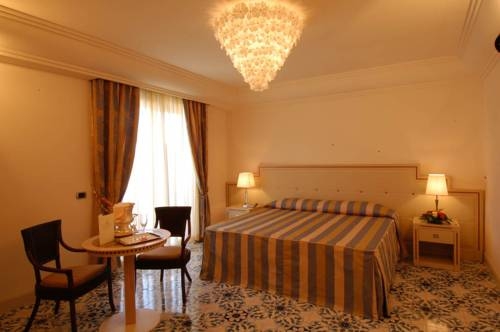 Imagen general del Hotel Palace, Ravenna. Foto 9