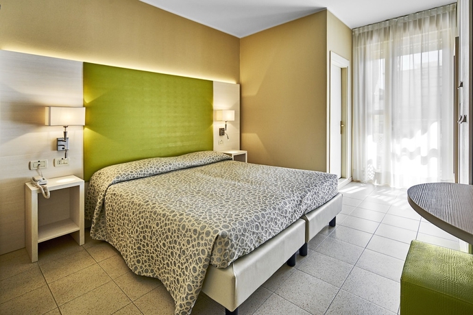 Imagen de la habitación del Hotel Palace Regina. Foto 4