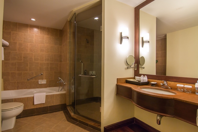 Imagen de la habitación del Hotel Palace Residence and Villa Siem Reap. Foto 11