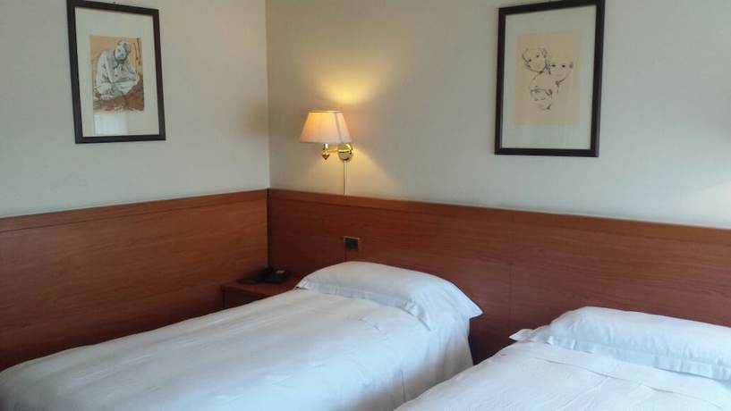 Imagen de la habitación del Hotel Palace, Rovigo. Foto 5