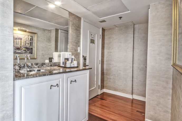 Imagen de la habitación del Hotel Palace Royal. Foto 9